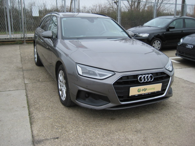 AUDI A4 Avant 30 TDI S tronic